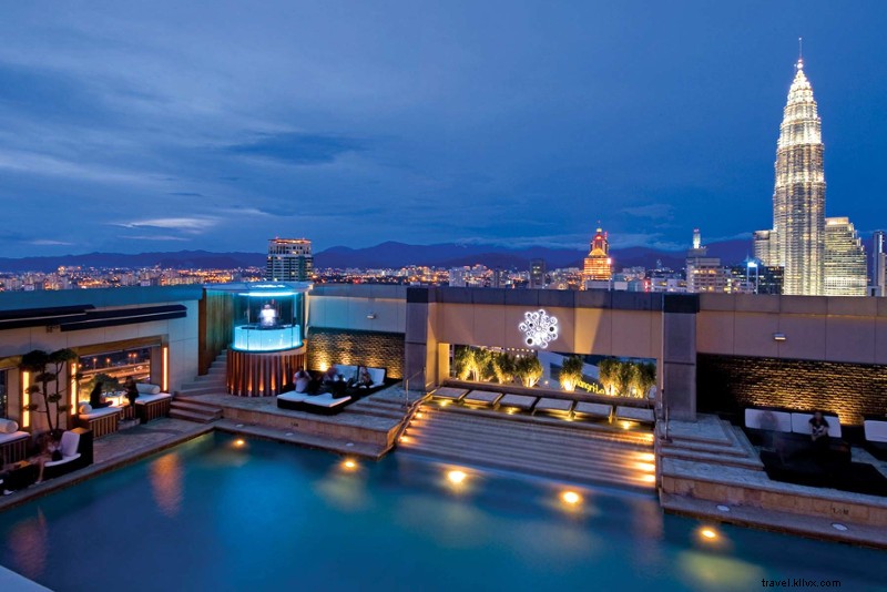 World s 50 Best Rooftop Bars: Stunning Views, Cocktails & Global Hotspots