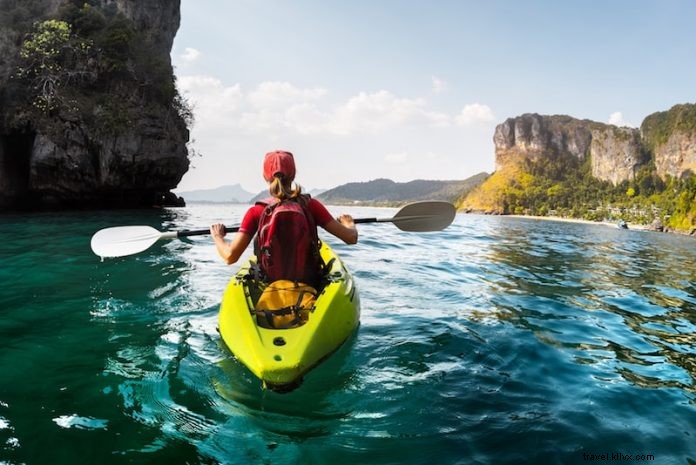 Top 25 Websites & Apps for Effortlessly Booking Tours & Travel Activities