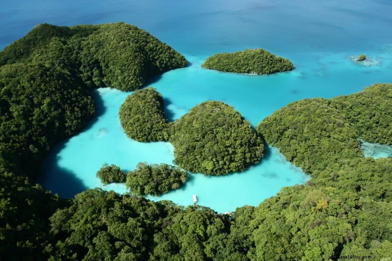 Discover the Top 30 Paradise Islands for Your Dream Getaway