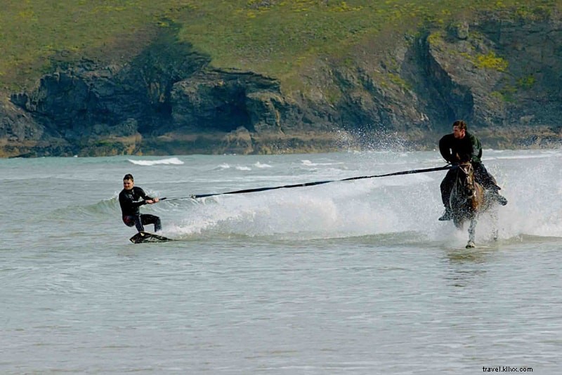 22 Must-Try Water Sports: Ultimate Guide to Thrilling Aquatic Adventures