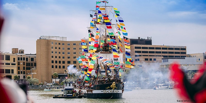 Super Bowl Cities Showdown: Kansas City vs. Tampa Bay Comparison