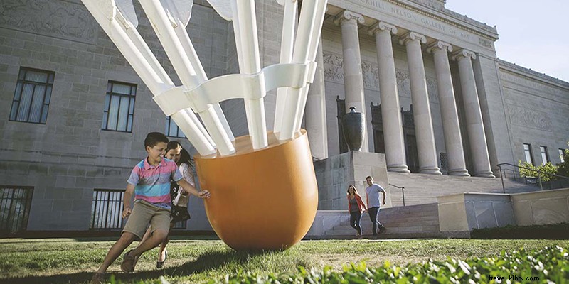 Host the Perfect Budget-Friendly Meeting in Kansas City: Expert Tips