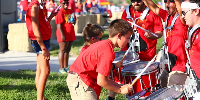 Ultimate Kansas City Chiefs Weekend Itinerary: Tailgate & Game Day at Arrowhead