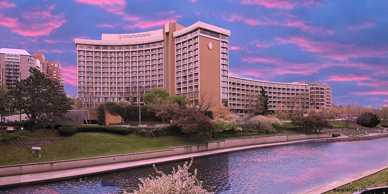 Country Club Plaza: Kansas City s Premier Convention District for Events