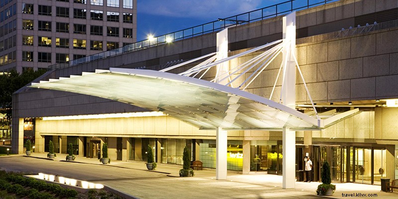 Crown Center Convention District: Premier All-in-One Hub for Meetings, Hotels, Dining & Shopping