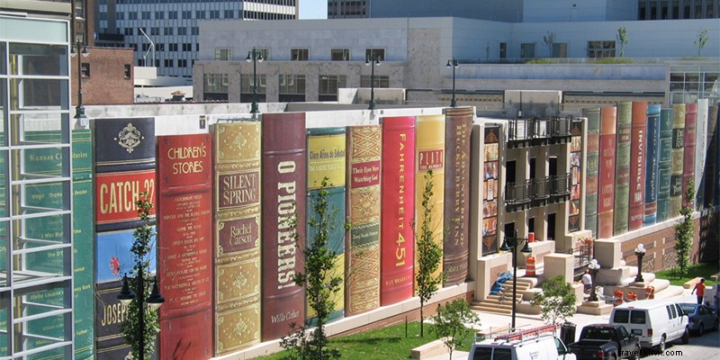 Top Things to Do Along the Kansas City Streetcar Line