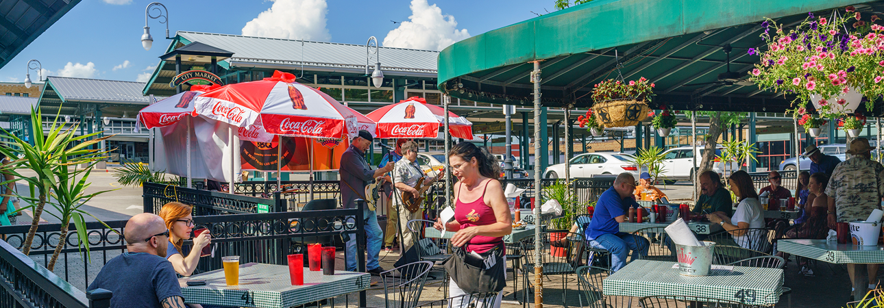 Best Dining Spots Near NAIA Championship at Kansas City s Municipal Auditorium