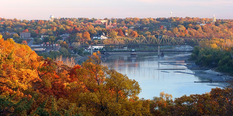 Kansas City s Best Spots for Stunning Fall Foliage