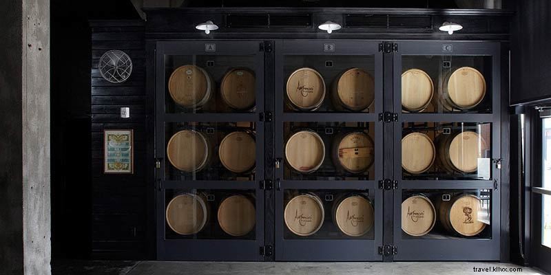 Ultimate Guide to First Friday Weekends in Kansas City s West Bottoms: America s Largest Vintage & Antique Market