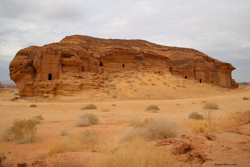 Discover the Ancient Nabatean Tombs: Petra s Rock-Cut Marvels