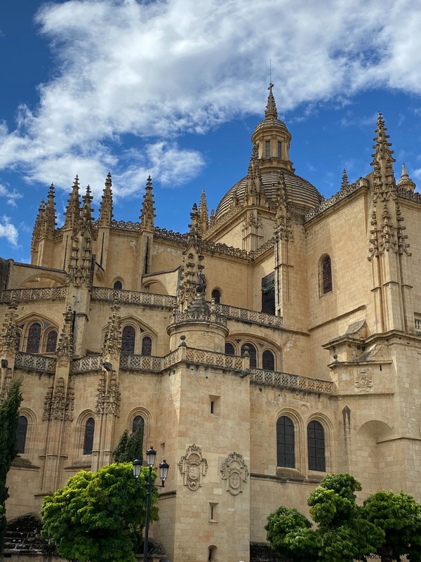 Discover the Majestic Segovia Cathedral: A Gothic Masterpiece in Spain
