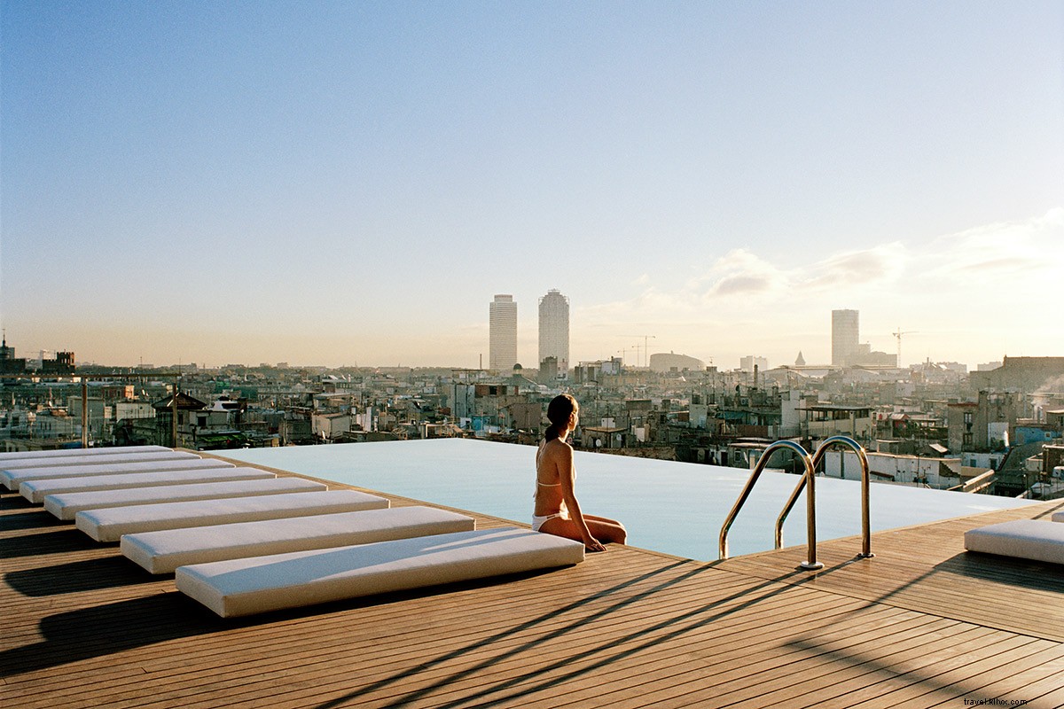 Grand Hotel Central: Timeless 1920s Elegance in Barcelona