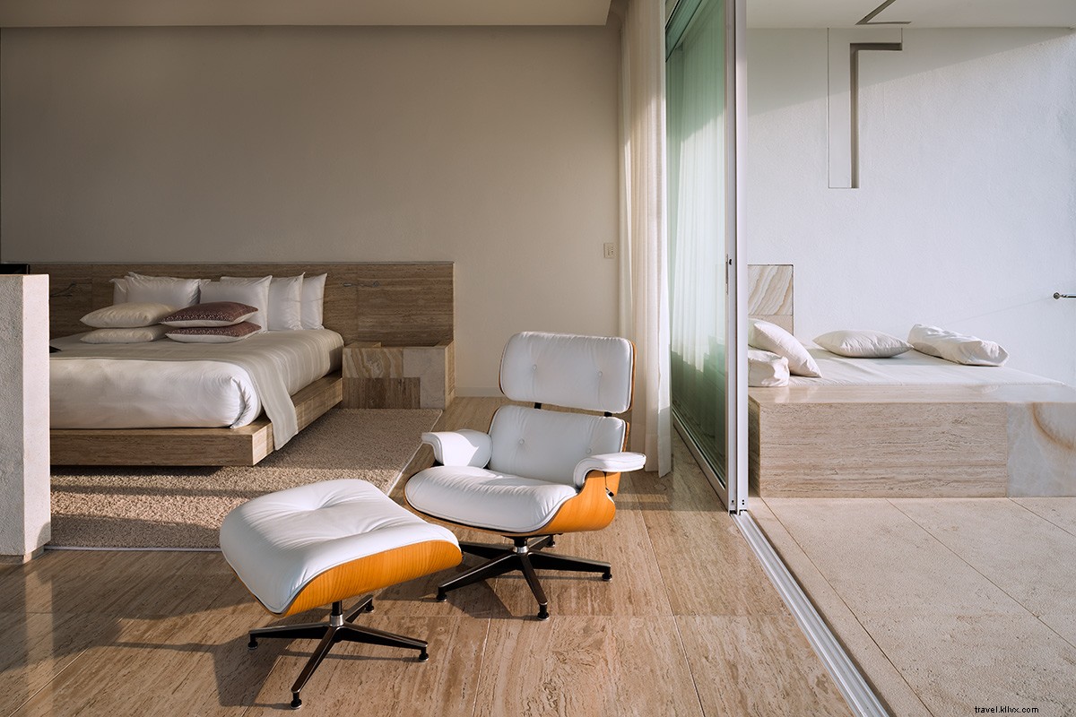 Encanto Acapulco: Serene Luxury Retreat Overlooking the Pacific Coast