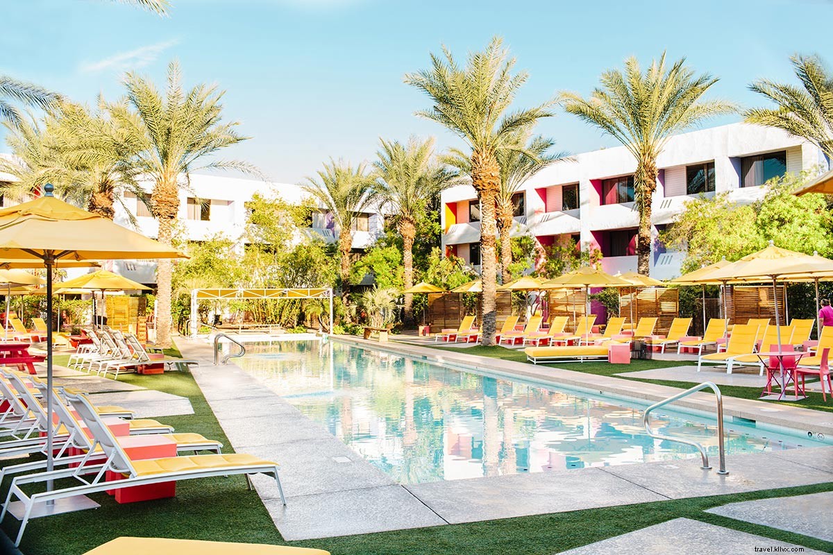 The Saguaro Scottsdale: Vibrant Rainbow Hotel in Old Town