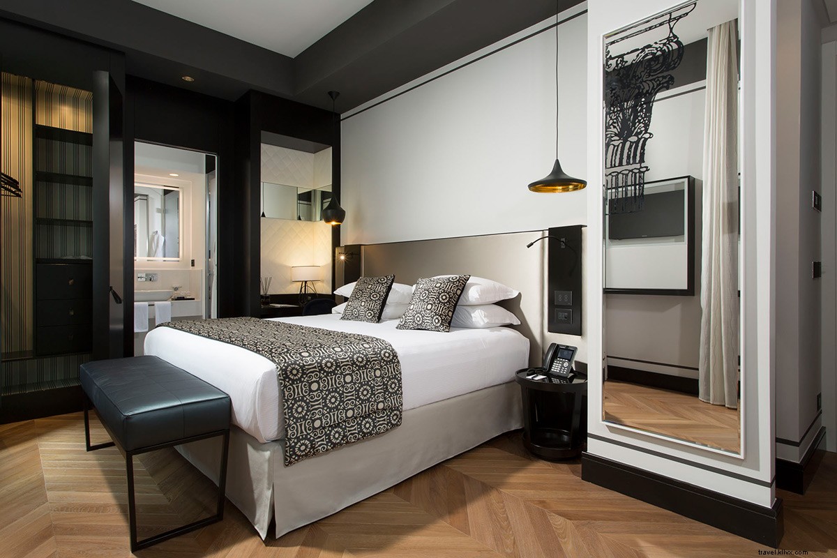 Corso 281 Luxury Suites: Serene Retreat in Rome s Historic Heart