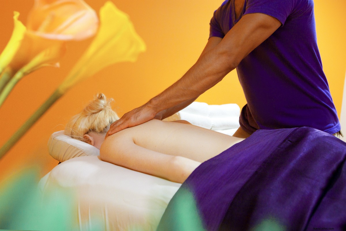 The Saguaro: Vibrant Rainbow Hotel in Palm Springs  California Desert