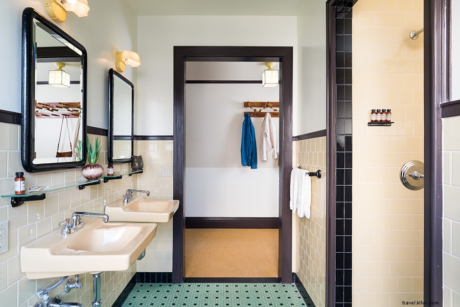 Freehand Los Angeles: Trendy Downtown Hotel with Affordable Rooms from $49