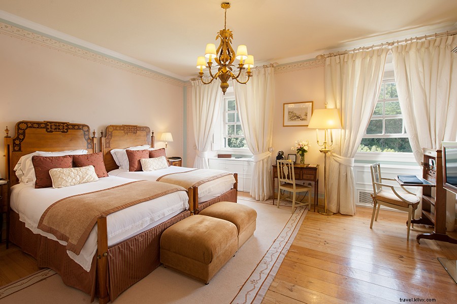 Escape Bustling Lisbon: Sintra s Enchanting Fairy-Tale Palace Hotel Getaway