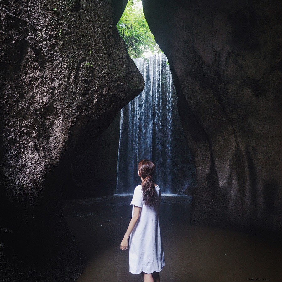 Bali Honeymoon Paradise: Stunning Waters, Lush Nature, and Welcoming People in Ubud