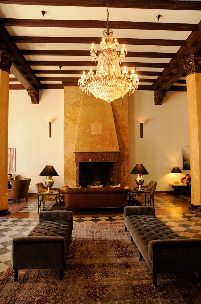 Beyond the Chateau: Discover 5 Luxurious Boutique Hotels on LA s West Side