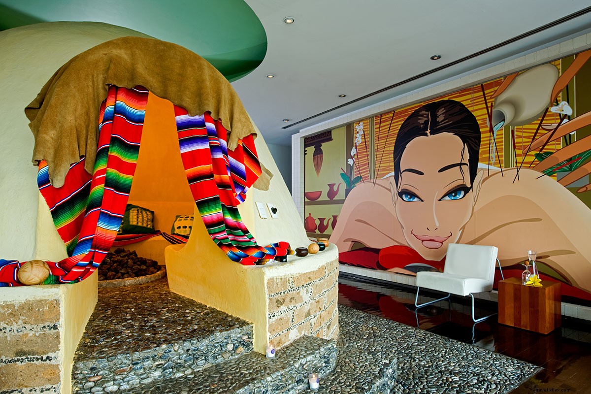 Newly Refurbished W Mexico City: Luxury Haven in Upscale Polanco