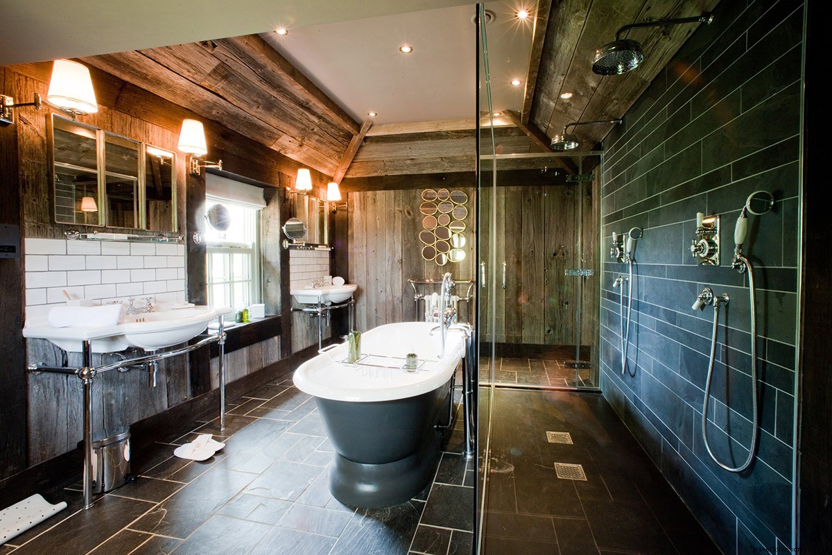 Escape to Fairy Tale Charm at a Historic Forest Inn in Hampshire, England