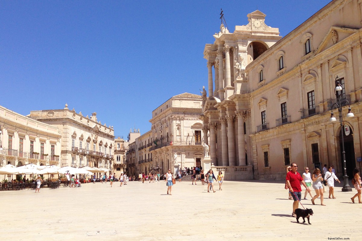 Sway to the Rhythm of Ortigia: Erica Firpo s Perfect Day in Sicily