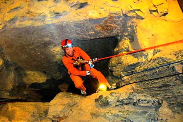 An Eerie Night with Mark Twain s Ghost at Murphys Historic Hotel
