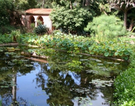 Montecito Essentials: Hollywood s Beloved Coastal Haven