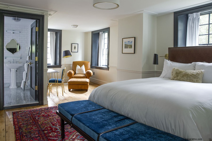 Top 5 Affordable Fall Weekend Getaways in Upstate New York