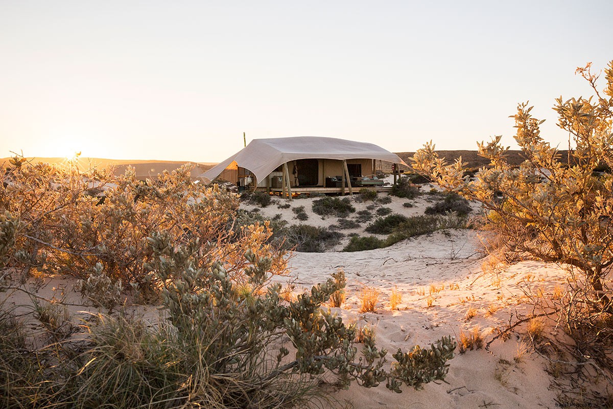 Fathom Travel Awards 2018: World s Top 10 Off-the-Grid Hotels for Ultimate Digital Detox