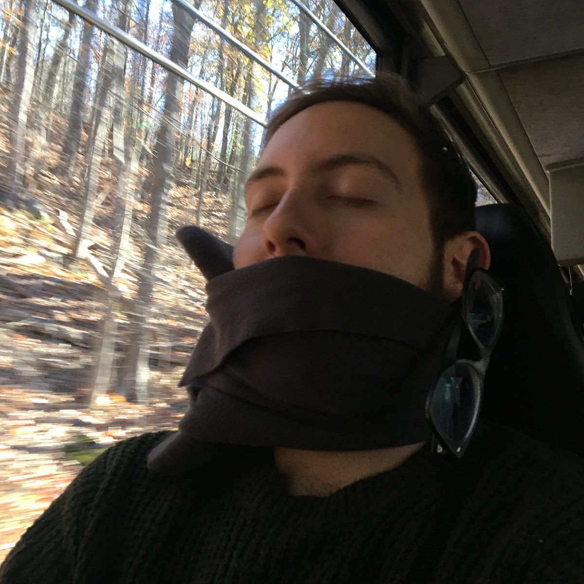 Best Travel Pillow for Airplanes: Expert-Tested for Ultimate Neck Comfort