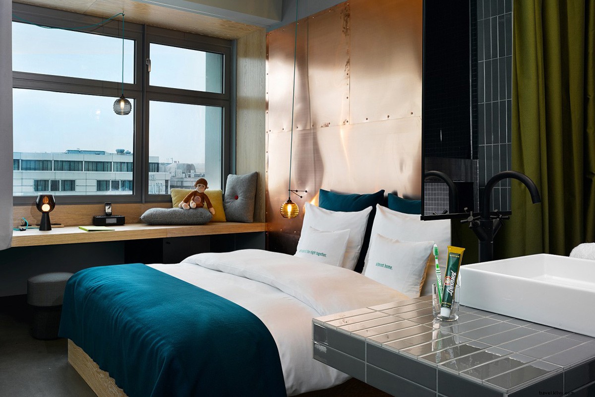 6 Budget-Friendly Hotels for Unforgettable Solo Holiday Adventures (Starting at $8/Night)