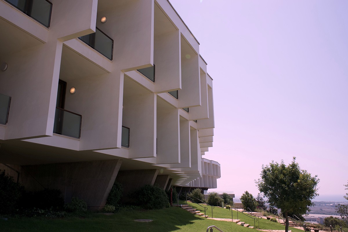 Israel s Premier Escapes for Design Lovers, Beach Enthusiasts, Foodies & Wine Aficionados