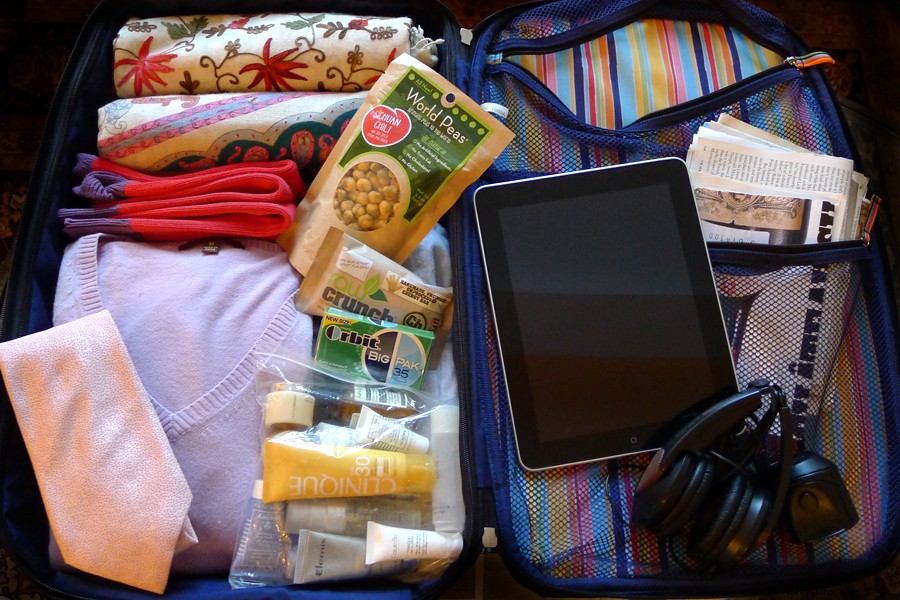 Pack Like a Pro: 24 Expert Packing Tips & Hacks