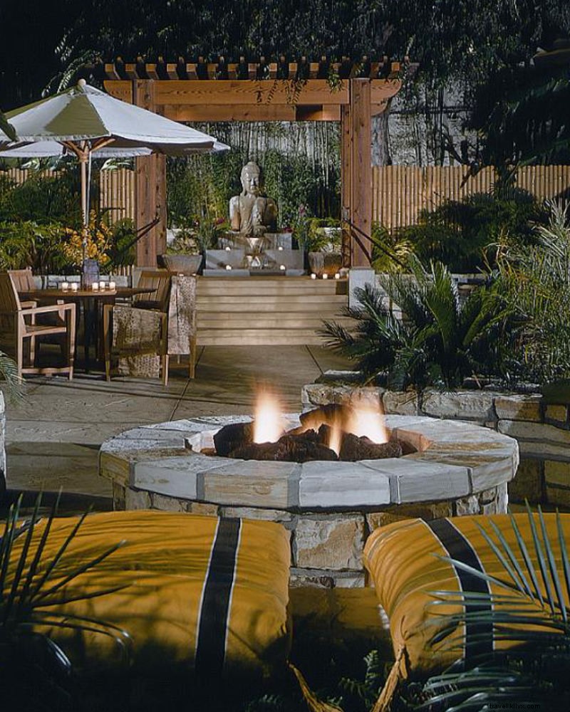 Tradewinds Carmel-by-the-Sea: Laid-Back Cal-Asian Fusion Retreat from $209