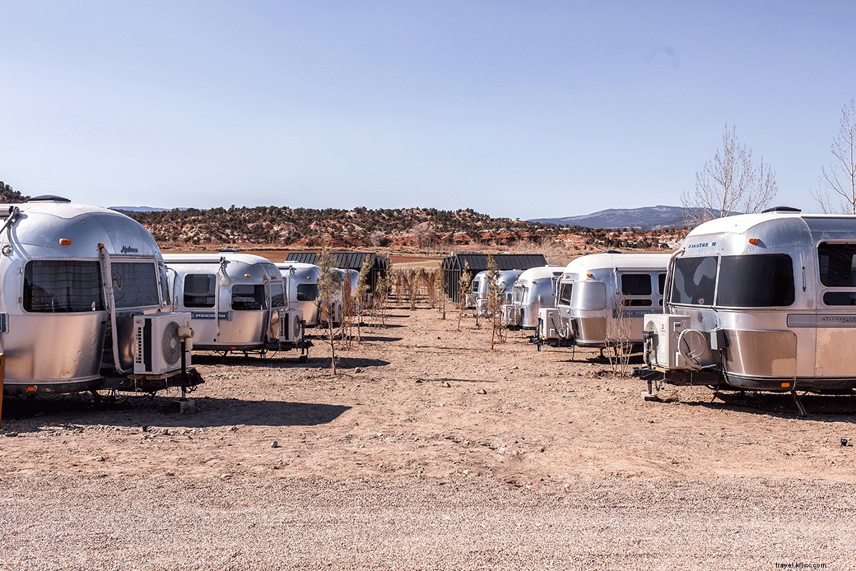 Elevate Glamping: Vintage Airstream Retreat with Private Drive-In Movie Theater