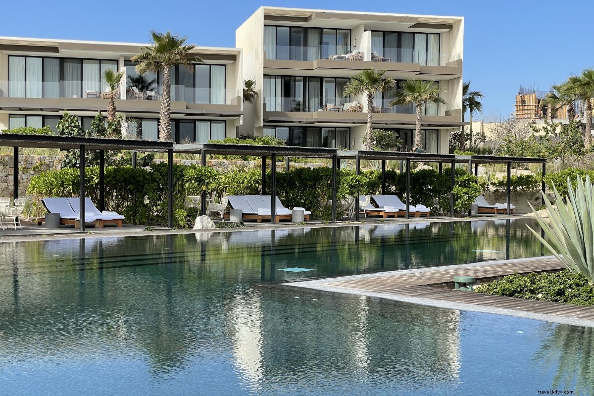 Discover Paradise: Four Seasons Resort Los Cabos at Costa Palmas