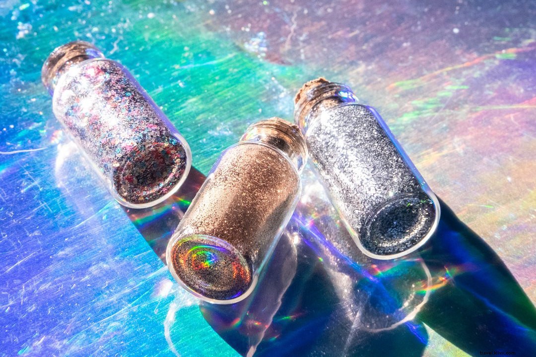 Eco-Friendly Swaps: Plastic-Free Alternatives for Essential Travel Gear (Vol. 2)