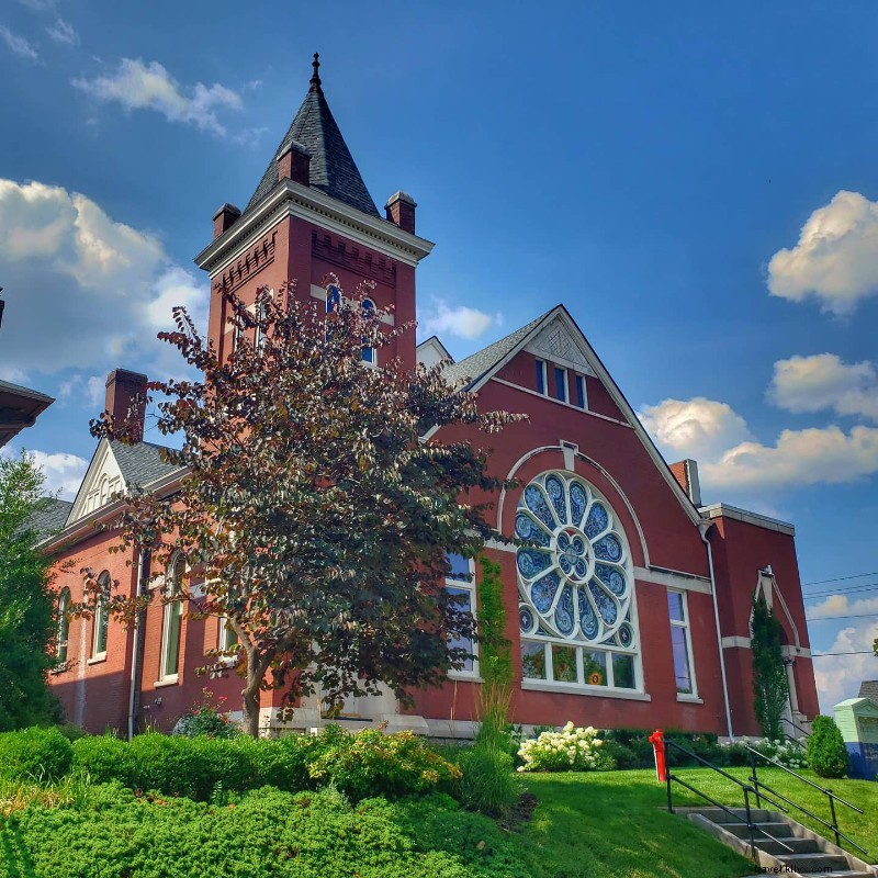 The Russell Nashville: Mastering the Art of Hospitality in East Nashville