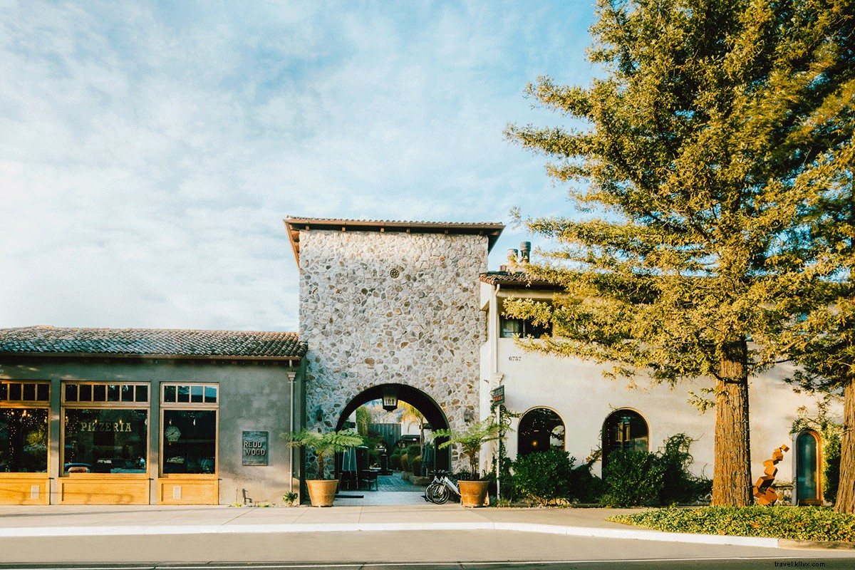 North Block Hotel: Charming Luxury Retreat in Napa Valley s Culinary Heart, Yountville