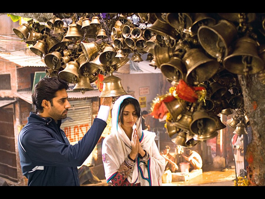 Escape from Your Sofa: Must-Watch Travel Movies for Armchair Adventurers