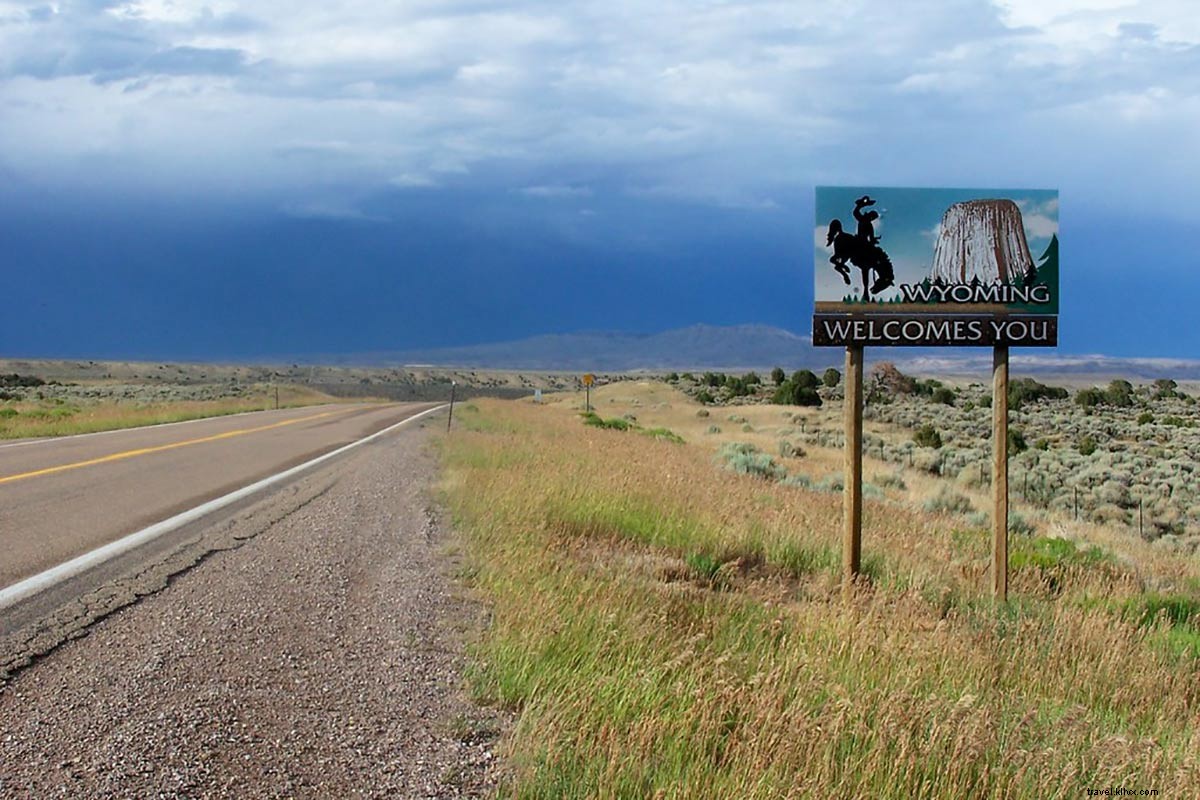 Discovering Freedom: A Writer s Journey to Wyoming s Vast Open Spaces and Historic Dude Ranch