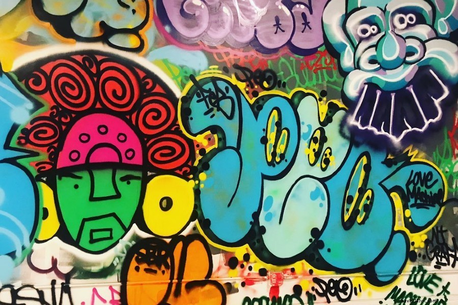 A Way to Go Episode 5: Worldwide Crudo s Graffiti Art Adventures in Thailand & Beyond