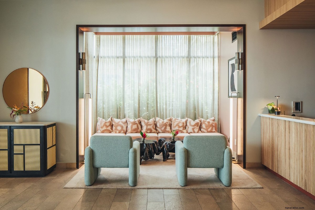 Hotel Renew: Waikiki s Affordable, Chic Boutique Wellness Retreat