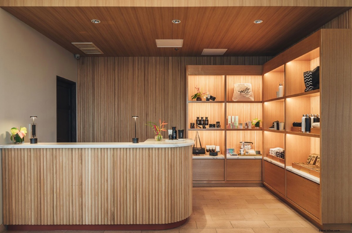 Hotel Renew: Waikiki s Affordable, Chic Boutique Wellness Retreat