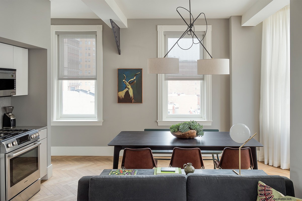 Discover Philadelphia s Thriving Food and Drink Scene: Must-Try Favorites and New Gems