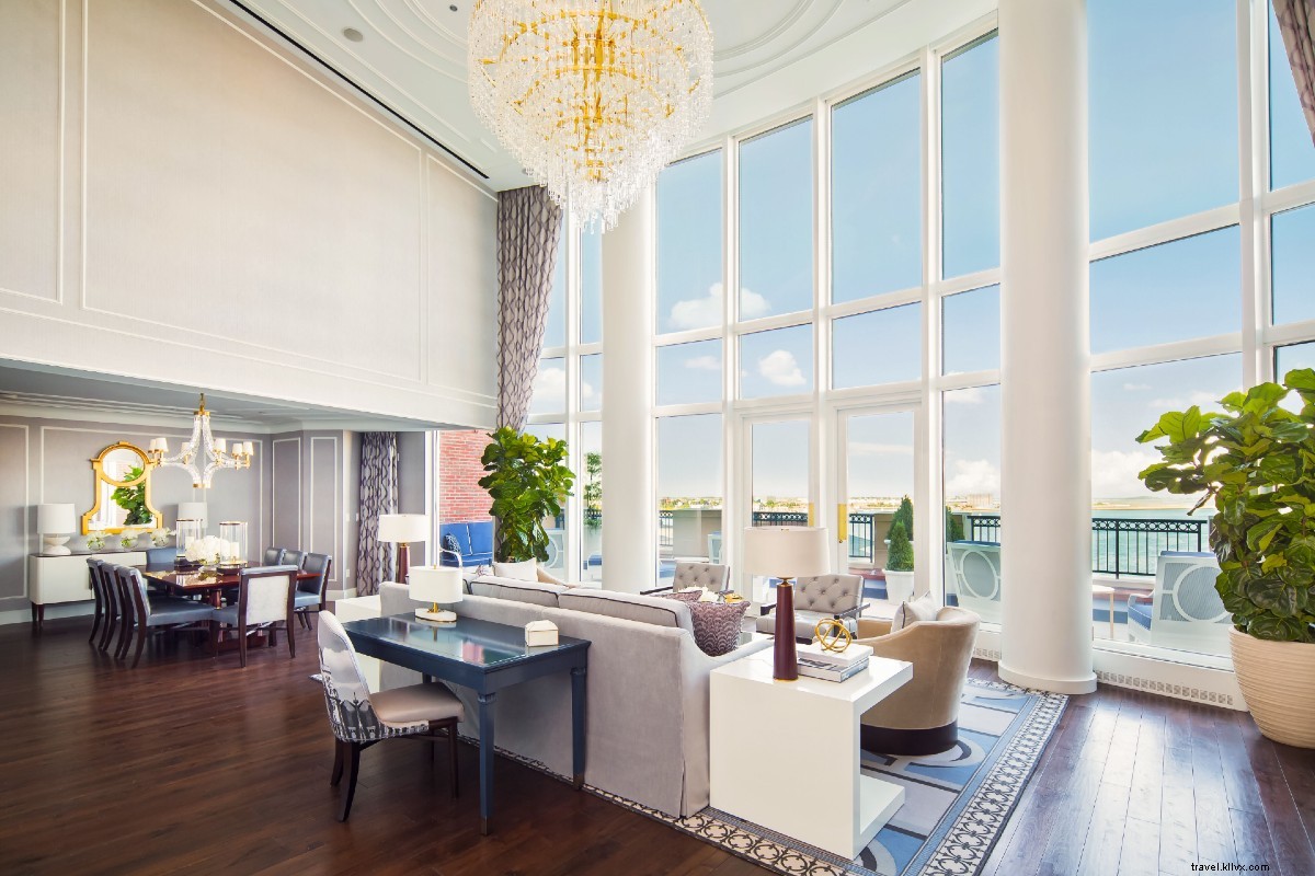 Boston Harbor Hotel: Premier Luxury on Boston s Historic Waterfront