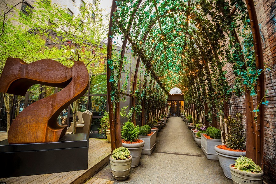 NoMo SoHo: Enchanting Boutique Hotel in New York s Iconic SoHo District