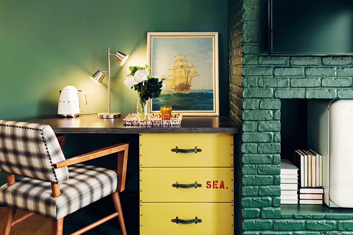 Palihotel Seattle Downtown: Trendy Boutique Hotel for Restful Nights from $175